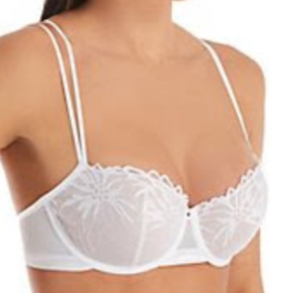 Chantelle Shadows Demi Bra 30F NWT - Picture 1 of 4